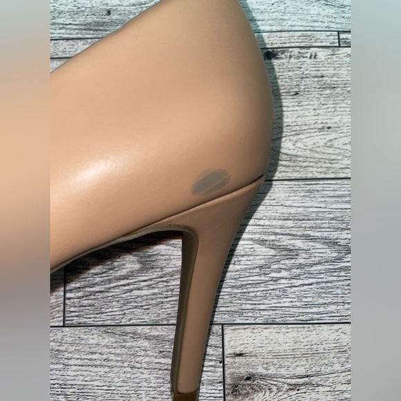Old navy beige high heels - Picture 9 of 9